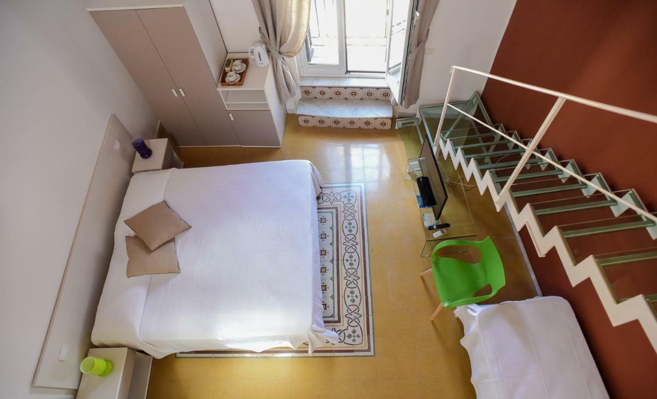 Rooms 19 B&B Palermo Eksteriør billede